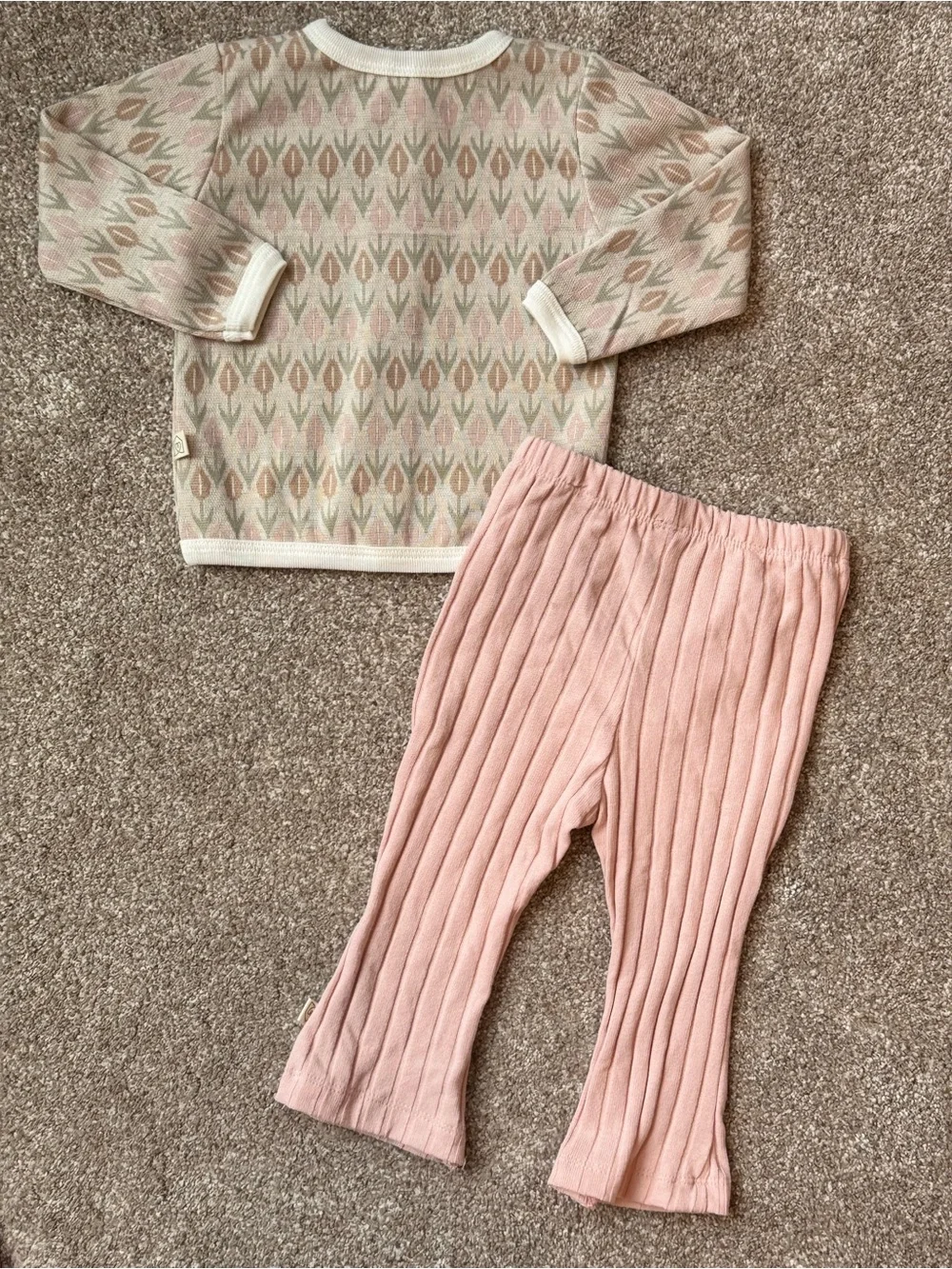 +Snug Baby Girl Floral Cardigan Ribbed Flare Pants 2 Piece Set 12M Fall Boho